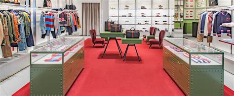 gucci store clothes|gucci toronto premium outlets.